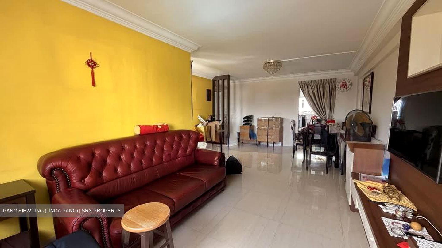 Blk 213 Bukit Batok Street 21 (Bukit Batok), HDB 4 Rooms #535521011